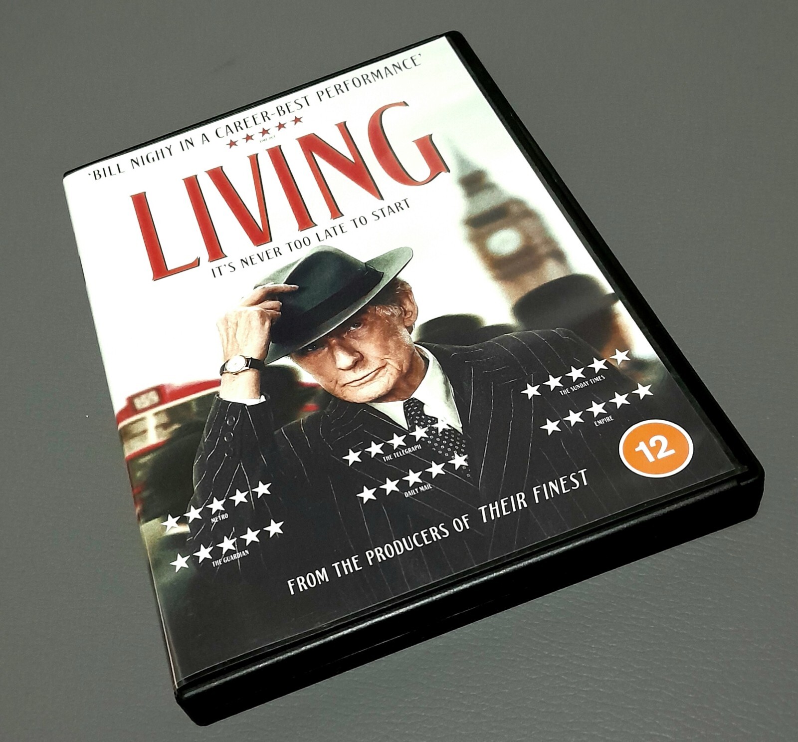 Living- 2022- DVD- Bill Nighy- Aimee Lou Wood