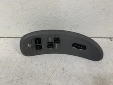 2004-2007 Town & Country power window switch master control panel vent & memory