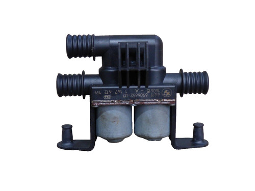 BMW E60 E61 E63 E64 E65 E66 E53 Wasserventil 6906652