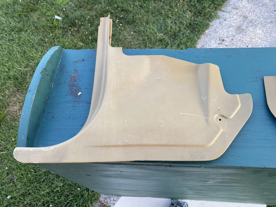 Ford Granada 1975 1976 1977 panel de retroceso diestro par tostado Foto 2 de 4