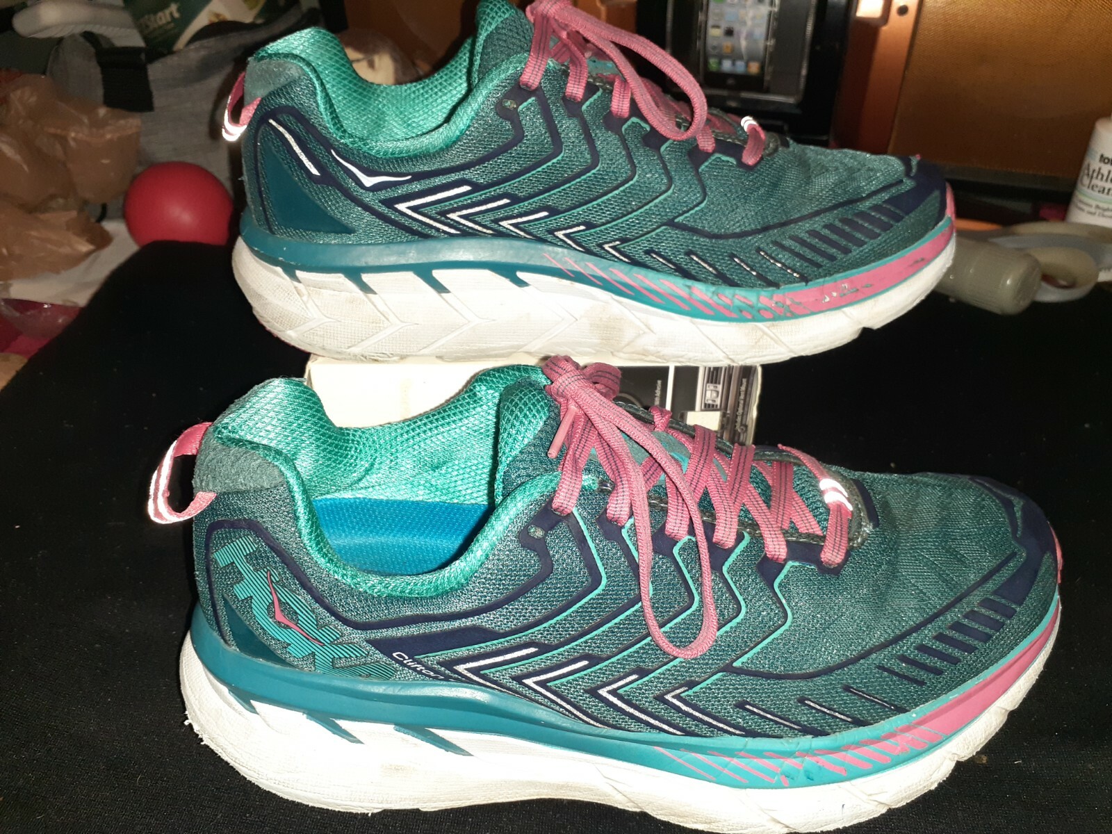 hoka womens 9