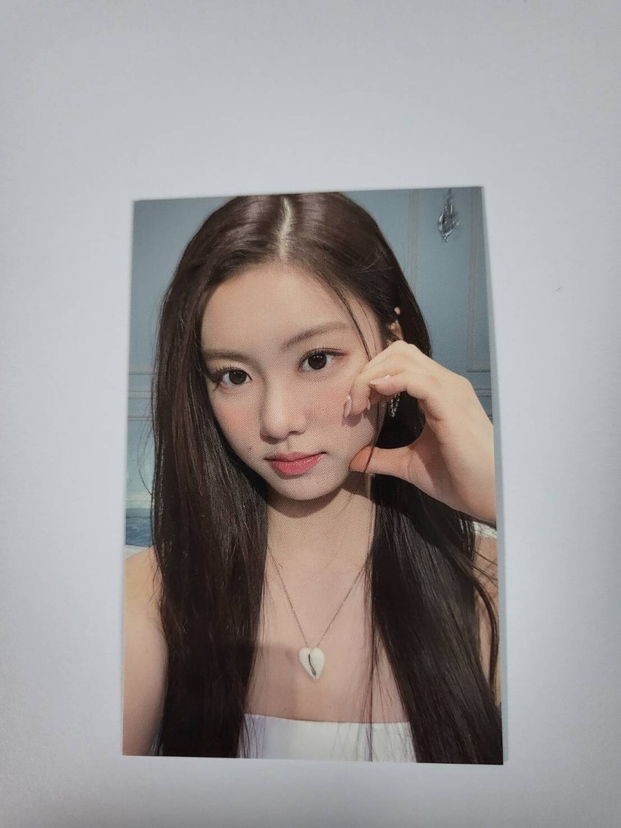 Le Sserafim Debut Showcase Official Photo card Complete 6 sets | eBay