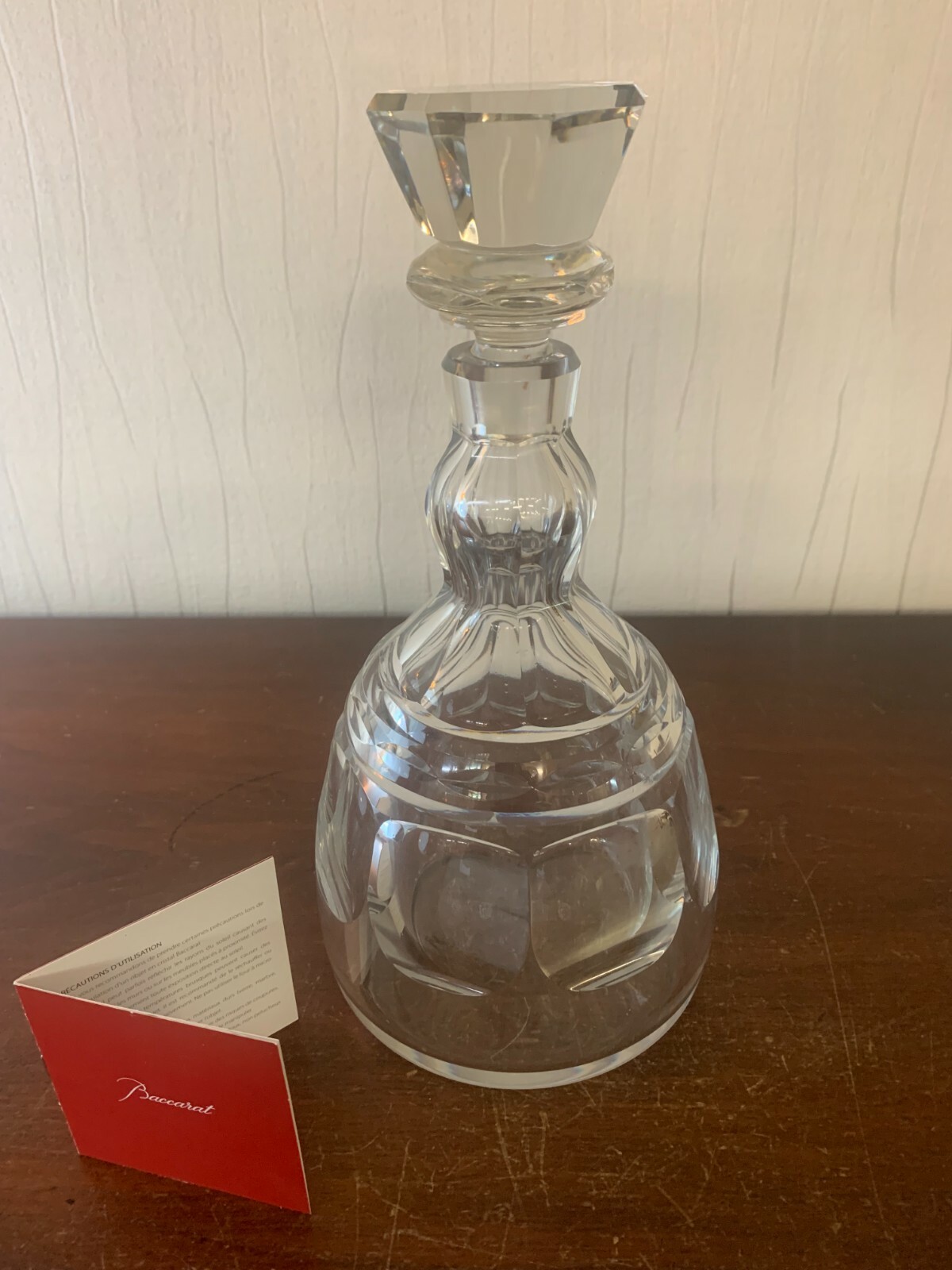 Baccarat Crystal Carafe: 28 Cm