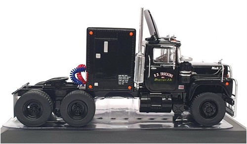 Ixo 1/43 Scale Diecast TR100 - Mack R Series Truck - Black - Picture 3 of 5