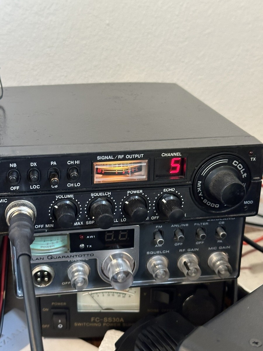 ジャンク NEW COLt 8000 SPECIALアマチュア無線機