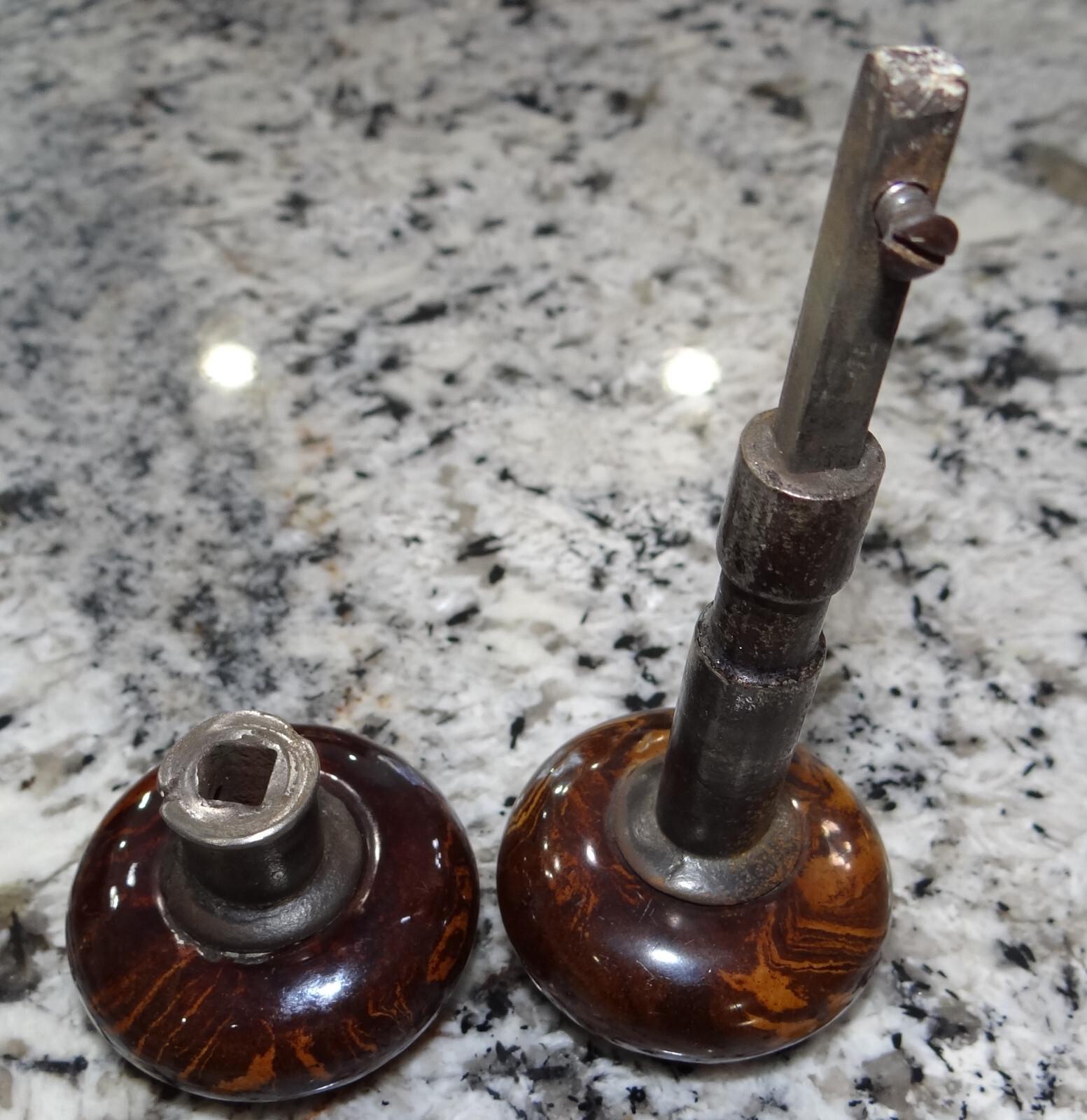 Brown Swirl Bennington Porcelain Door Knob Set Hardware Vtg Antique eBay