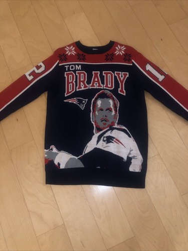 Tom Brady New England Patriots NFL Christmas Sweater Large • New • Size M•RARE