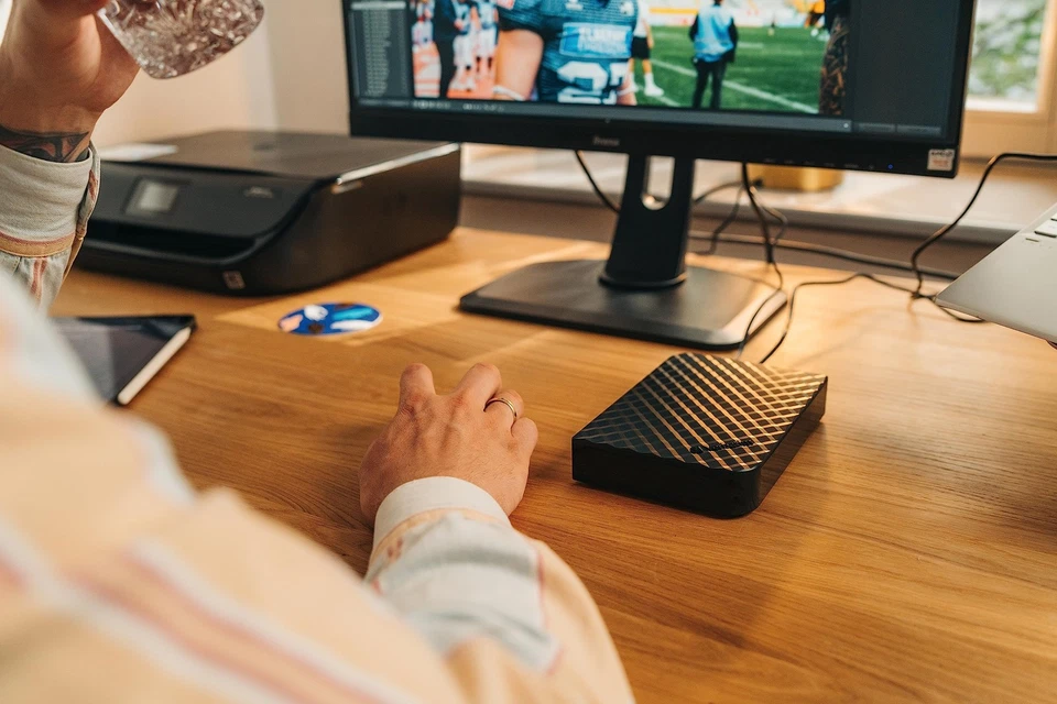 Verbatim Store n' Save 4TB Externe Festplatte mit USB 3.0 Schnittstelle - Bild 4 von 4