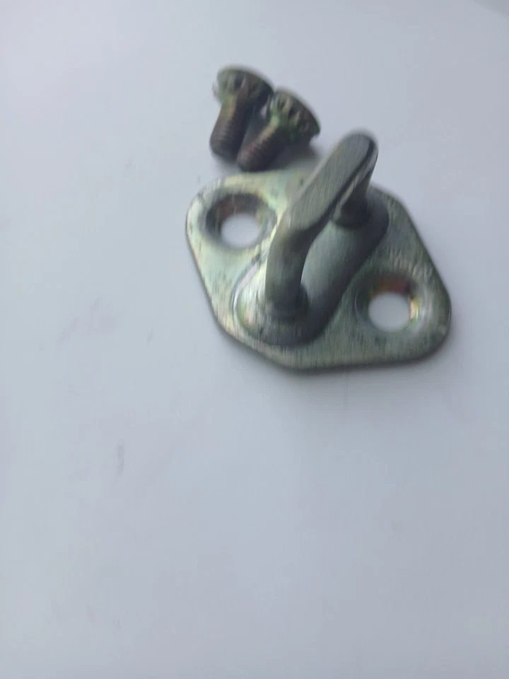 92 GEO METRO CONVERTIBLE PUERTA PASAJERO DERECHO STRIKER OEM Usado Foto 4 de 4