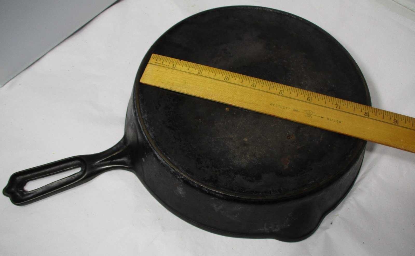 Vintage Original Indian Head Logo 8" WAPAK Cast Iron Skillet