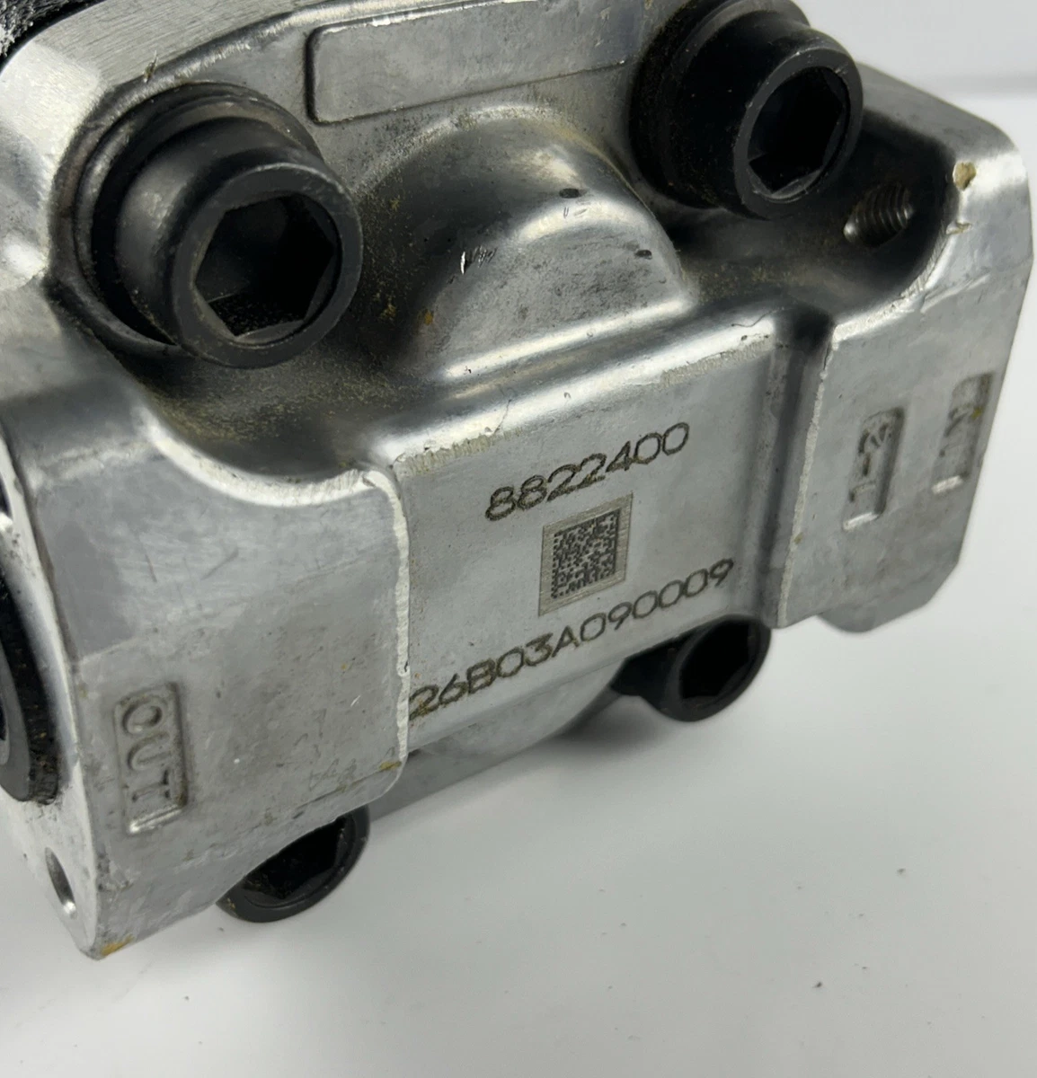 Hyster 8822400 Hydraulic Gear Pump Made in Japan photo 5