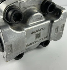 Hyster 8822400 Hydraulic Gear Pump Made in Japan thumbnail 5