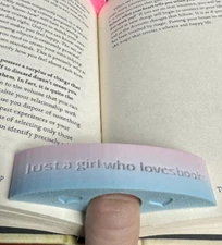 Just a Girl Who Loves Books – Page Holder