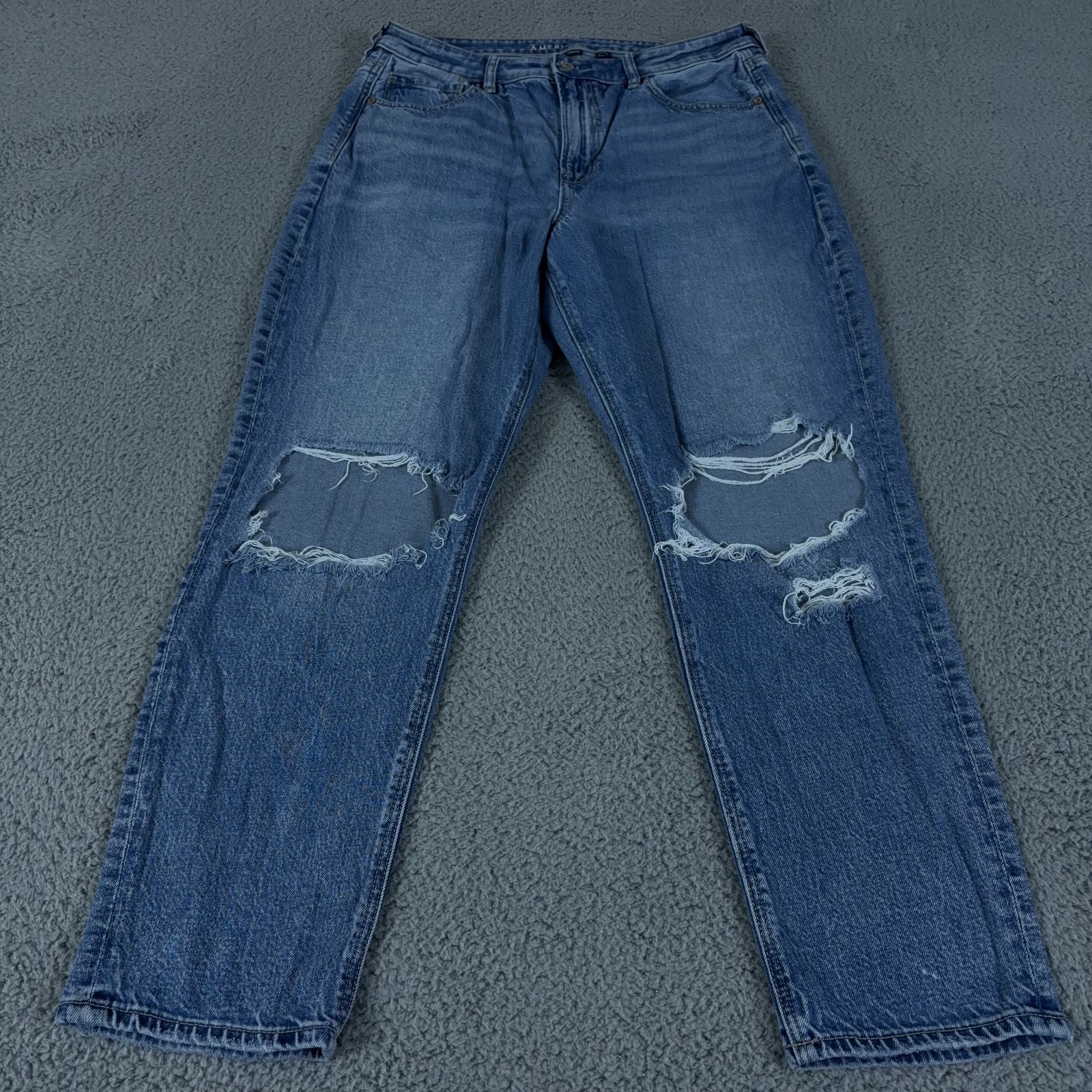 American Eagle Jeans Womens 14 Blue Mom Jean High Rise Strigid Real Good Denim