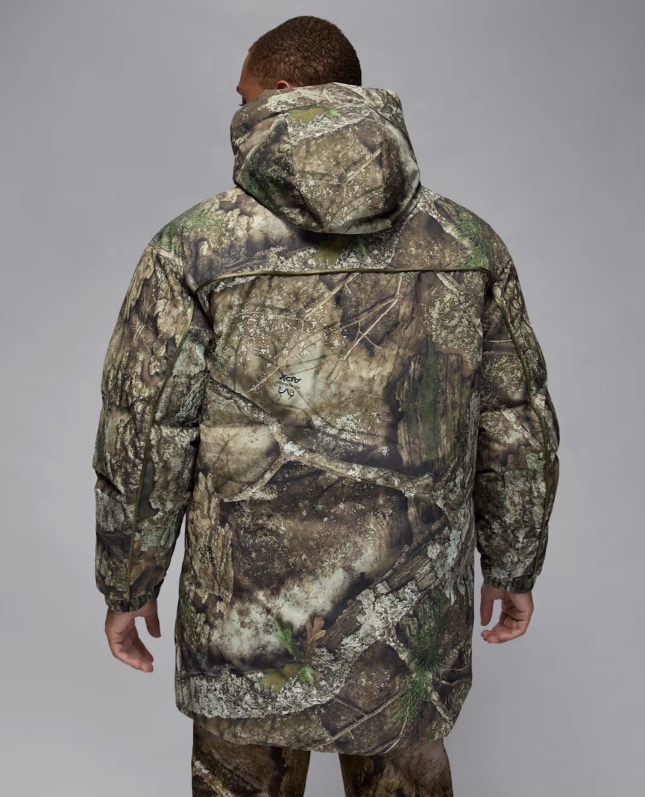 Air Jordan Flight Therma-Fit Down Parka Real Tree Camo IB4517-222 Men’s Size L - second product detail image