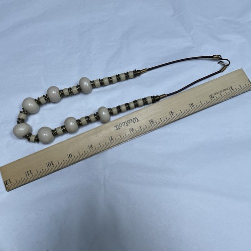 Collana, perline, perline bianche sporche e metallo, vintage - Foto 7 di 11