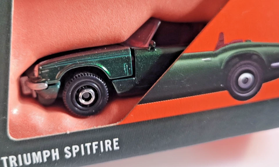 Matchbox 2025 Moving Parts # 47 1969 Triumph Spitfire Metalflake Dark Green - Image 3 of 3