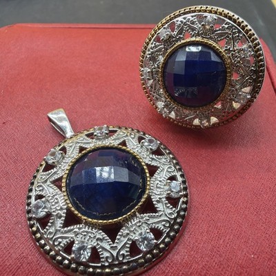 SCHÖNER 925 NF facettierter tiefblauer Stein 925 bicolor Silber Ring Anhänger Set!