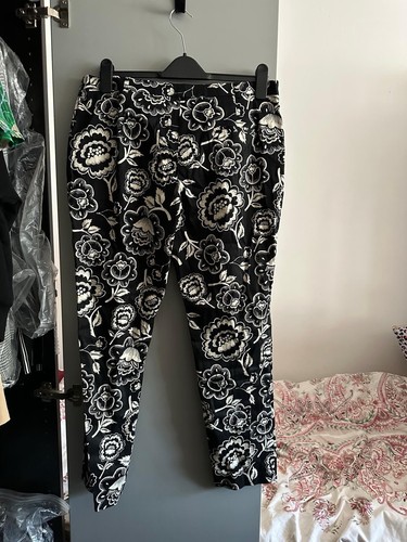 George Size 14 Black White Floral Trousers Tapered Holiday W40 L27 New - Picture 5 of 14