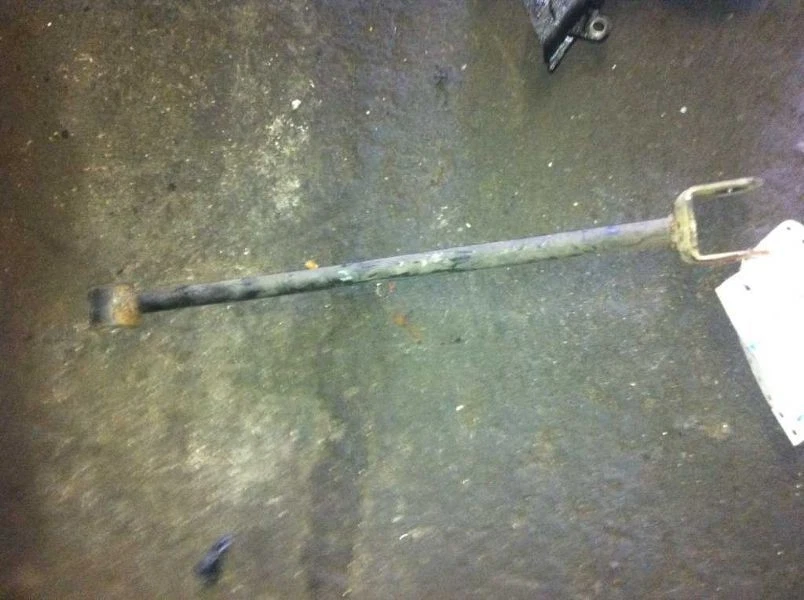 93 94 95 96 97 NISSAN ALTIMA LOWER CONTROL ARM REAR TRANSVERSE FORWARD  - Image 2 of 4