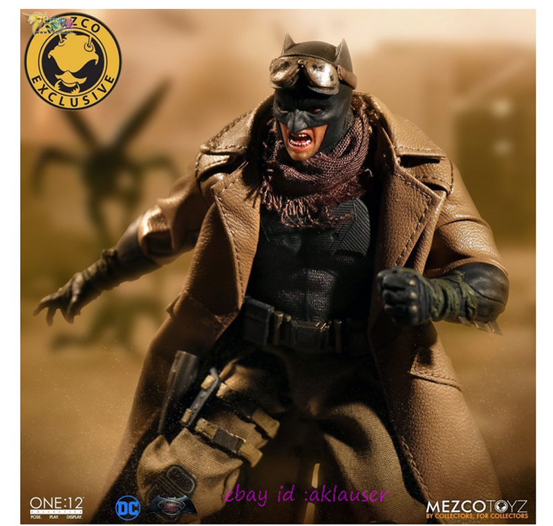 Mezco Toyz 1/12 Batman Vs. Superman Knightmare Batman Action