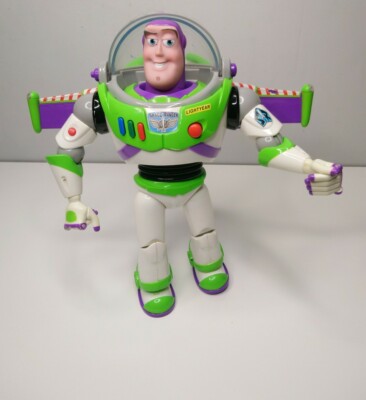 Disney Pixar Toy Story Buzz Lightyear Karate Chop Action Lights