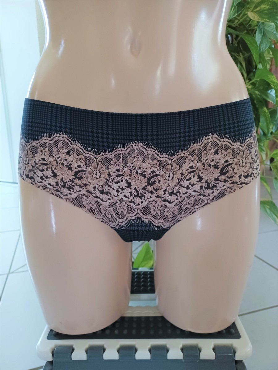ANTIGEL LISE CHARMEL STRING TAILLE 2 MODELE BOYISH GLAM REF ECC0062 ANTIGEL LISE CHARMEL STRING TAILLE 2 MODELE BOYISH GLAM REF ECC0062