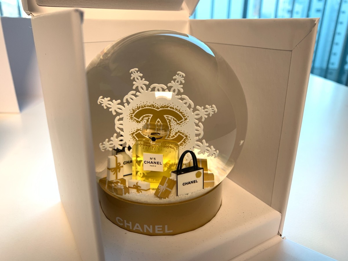 Chanel 2024 Holiday Snow Globe - Snowball Collectible Chanel 2024 Holiday Snow Globe - Snowball Collectible