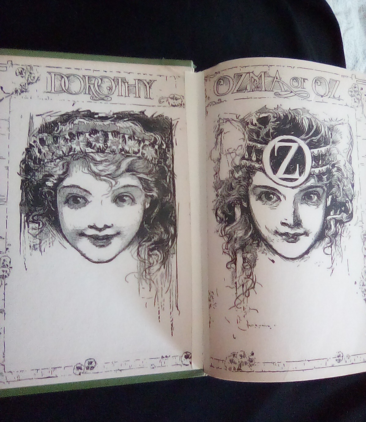 Antique Oz Hardcover Book The Emerald City of Oz L Frank Baum, Jno R ...