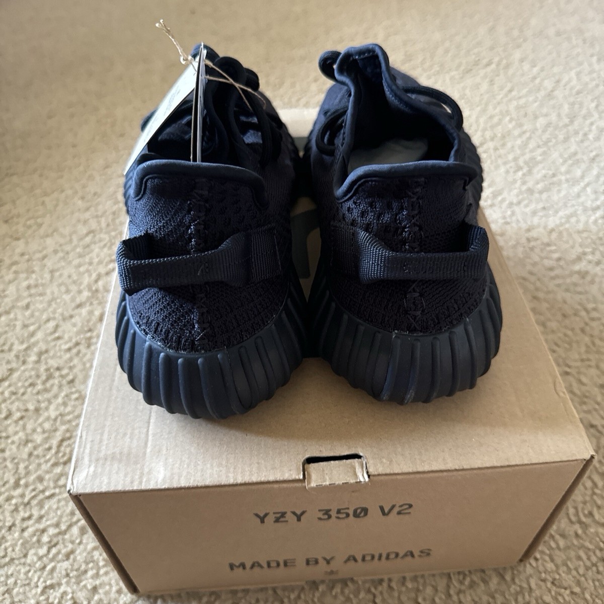 adidas gazelle silver green womens Used adidas Yeezy Boost 350 V2 Onyx (2022/2023) (HQ4540)