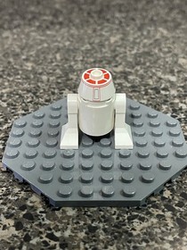 Lego R5-D8 / R5-D4 Minifigure Astromech Droid Star Wars sw0373