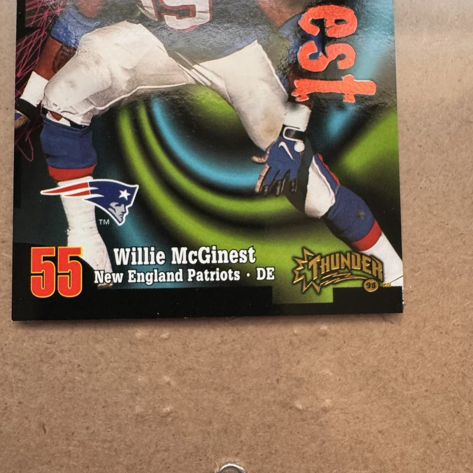 1998 Skybox Thunder - Willie McGinest #139 - Image 4 of 4