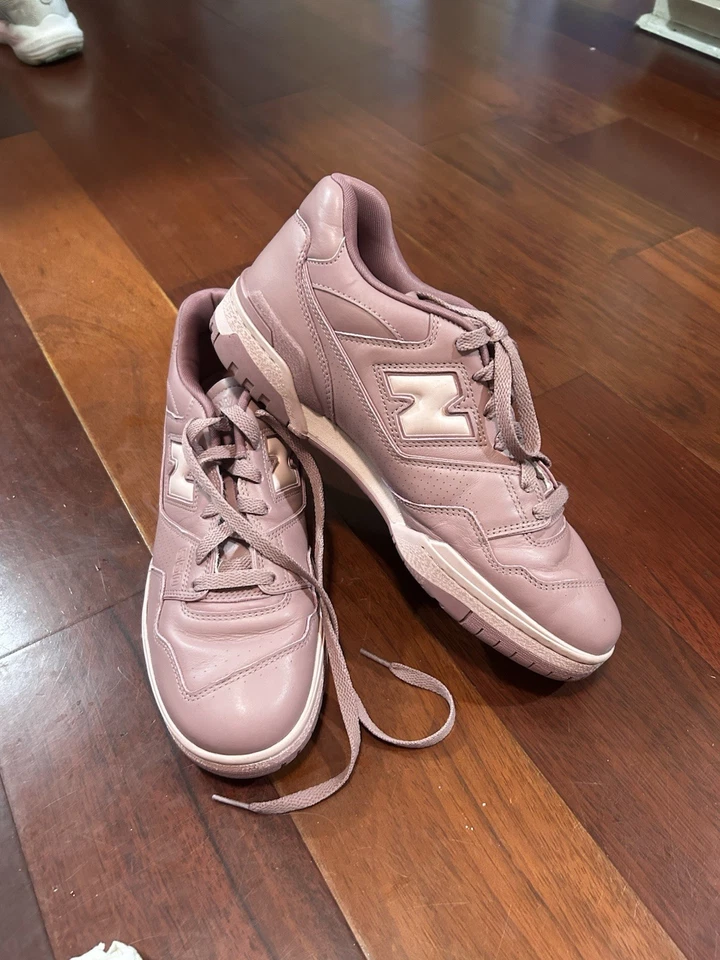 New Balance 550 Monochromatic Sneaker Shoe - Rosewood BB550MCA SAMPLE MEN 9.5 - Image 2 of 4