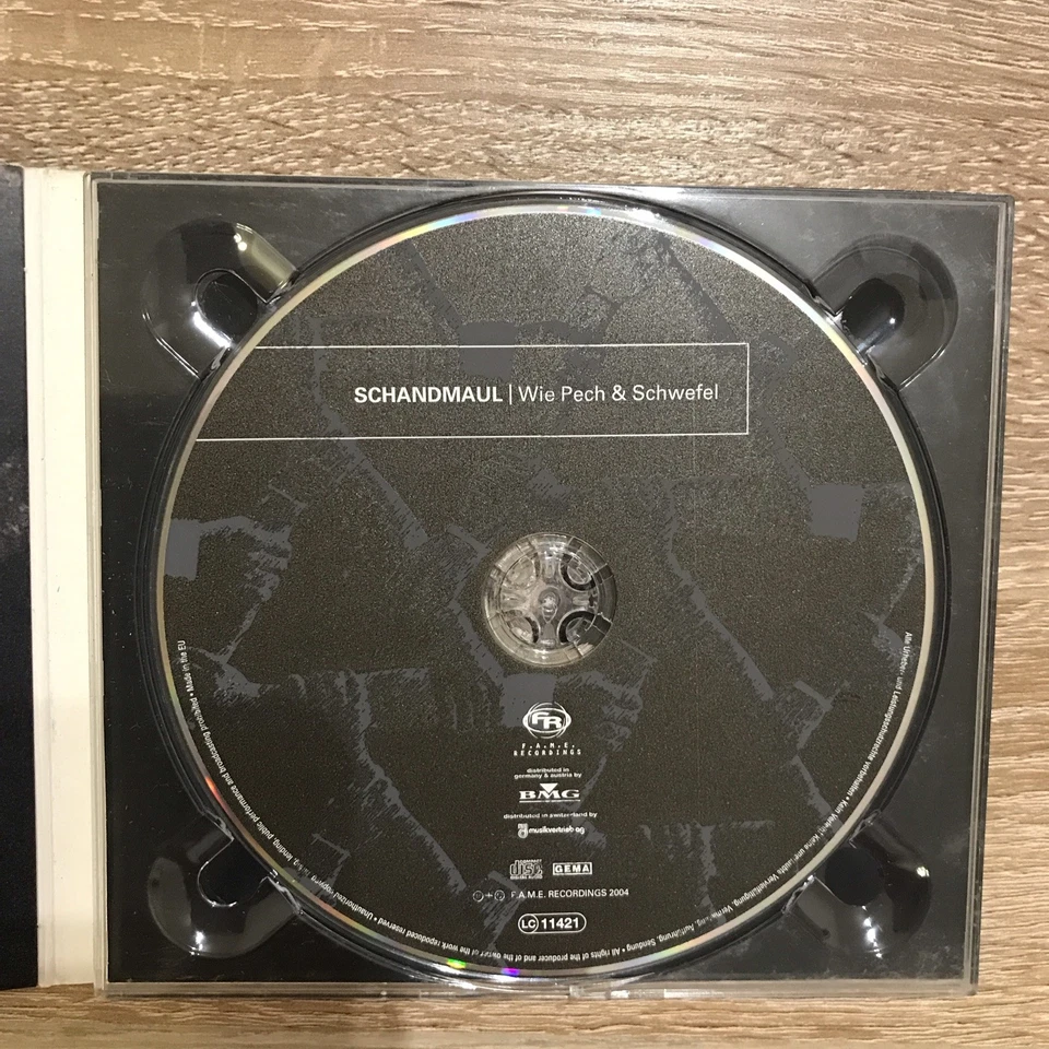 Wie Pech und Schwefel von Schandmaul | CD | Zustand gut A - Bild 2 von 2