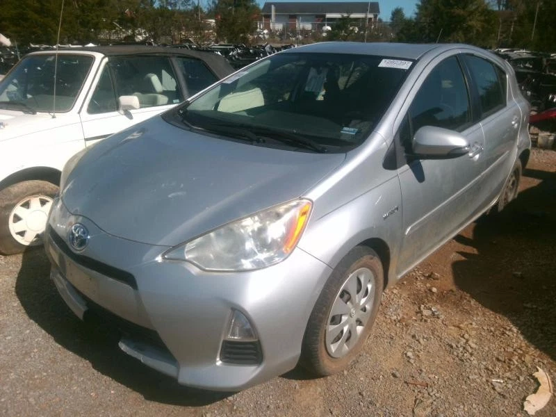 2012-2013 Toyota Prius C Speedometer Instrument Cluster MPH VIN B3 Oem 12-13 Foto 4 de 4