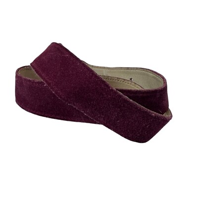 Vintage Genuine GUCCI Plum Suede Belt With Gold G Logo Buckle 75 30 Vintage Genuine GUCCI Plum Suede Belt With Gold G Logo  main image 3
