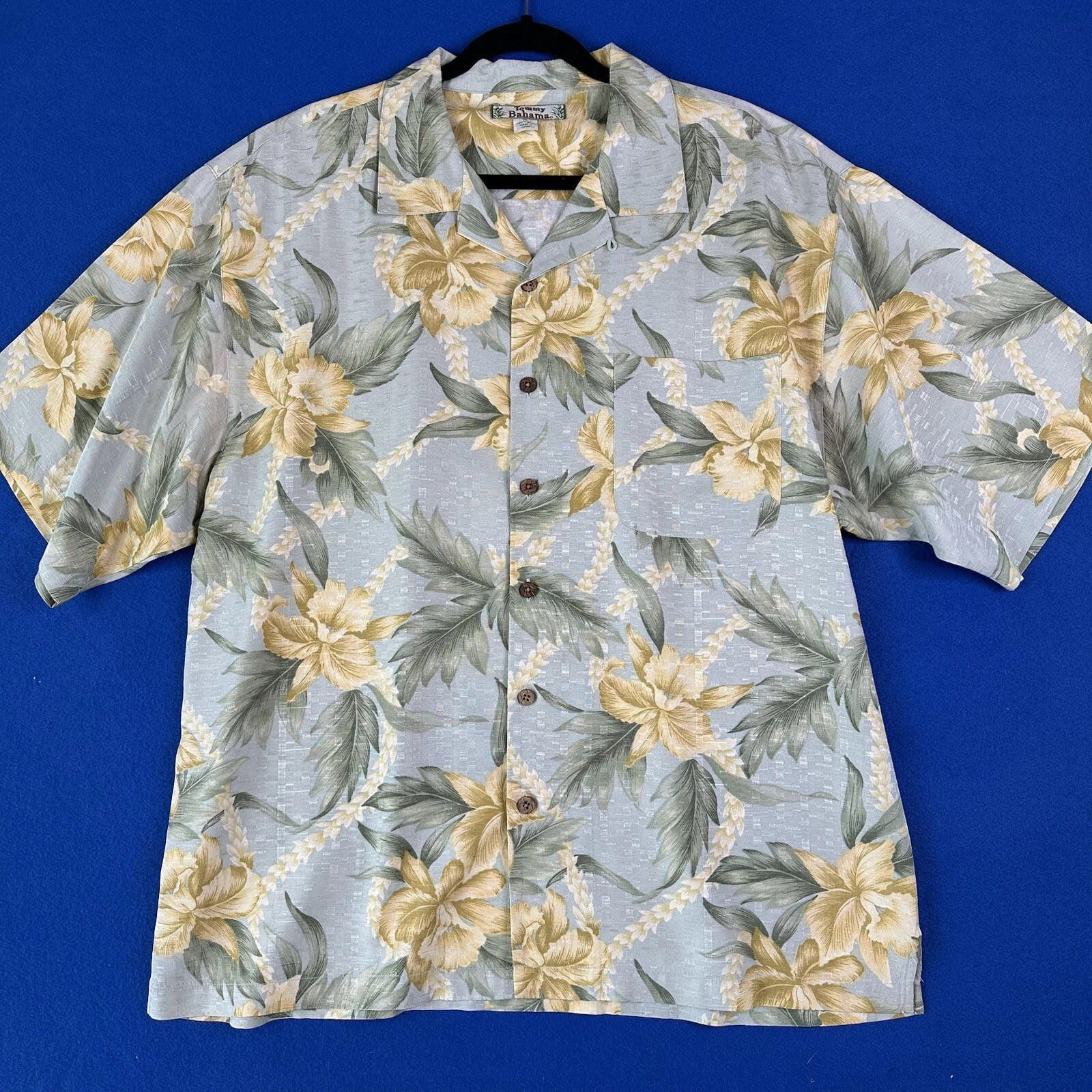 Tommy Bahama Silk Shirt Mens XL Loop Collar Green Floral Hawaiian EUC!