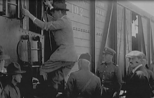 Trains & Railroads - 40 Rare Old Films - Over 8 Hours of Old Rare Footage on USB - Picture 10 of 13