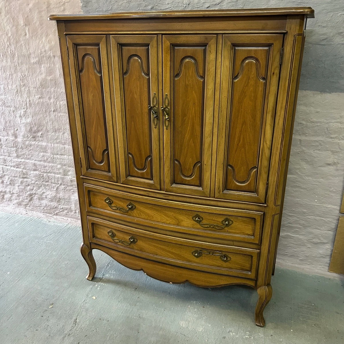 値下げしました　アンティーク　DREXEL 収納家具 French Provincial Drexel Heritage Brittany Collection Double