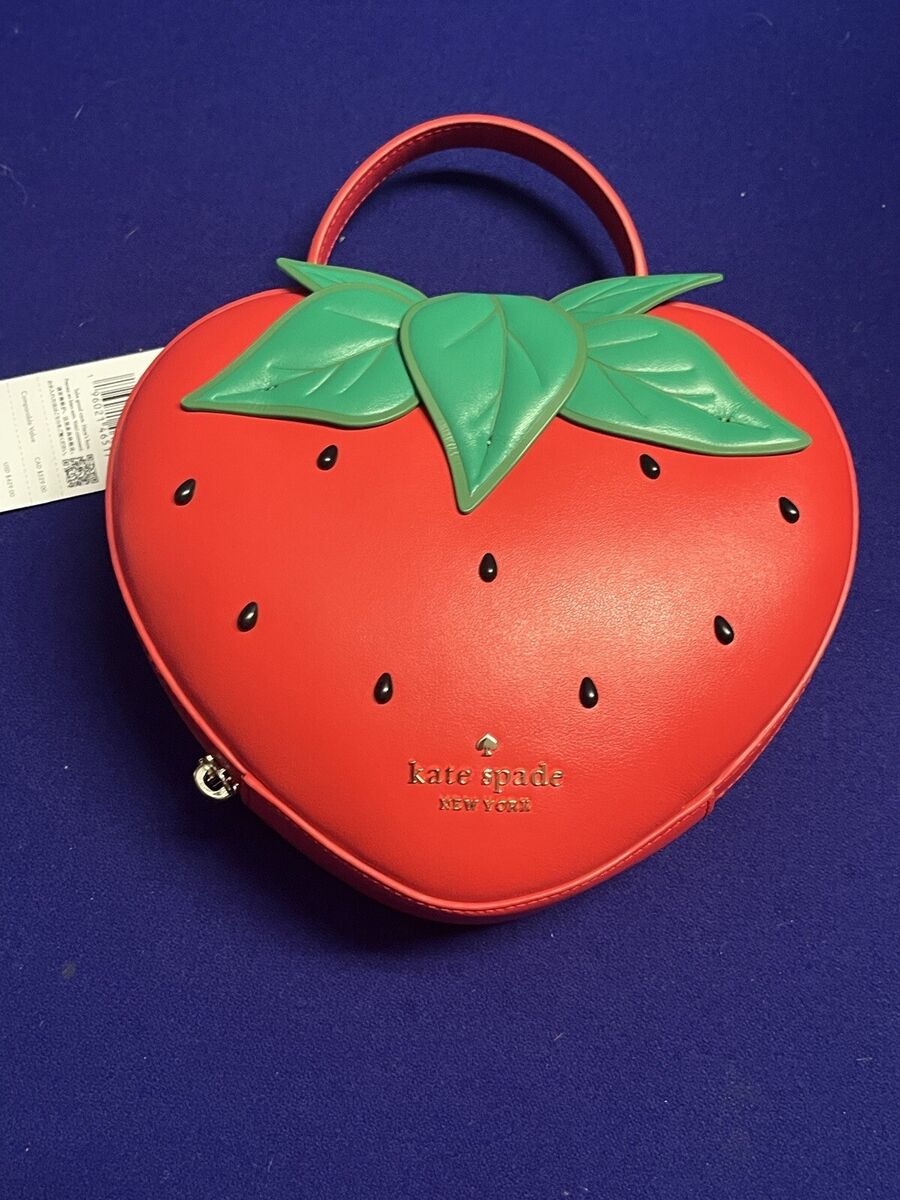 NWT Kate Spade Strawberry Dreams 3D Crossbody Bag Novelty NWT Kate Spade Strawberry Dreams 3D Crossbody Bag Novelty