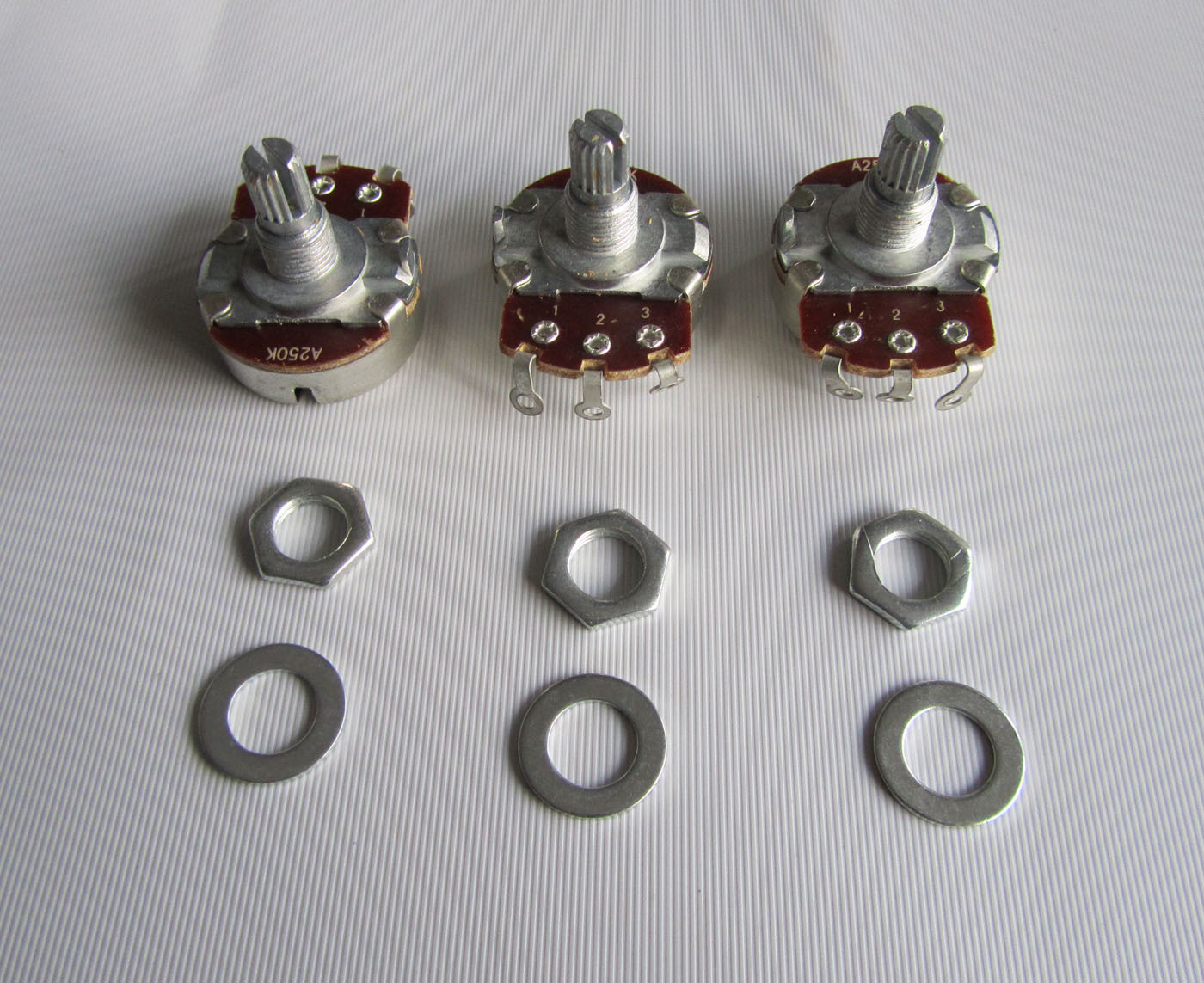 3x A250K Large Audio Electric Guitar Pots 15mm Short Shaft 250K