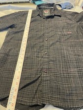 Quicksilver Shirt Mens Size M Button Down Short Sleeve E-7
