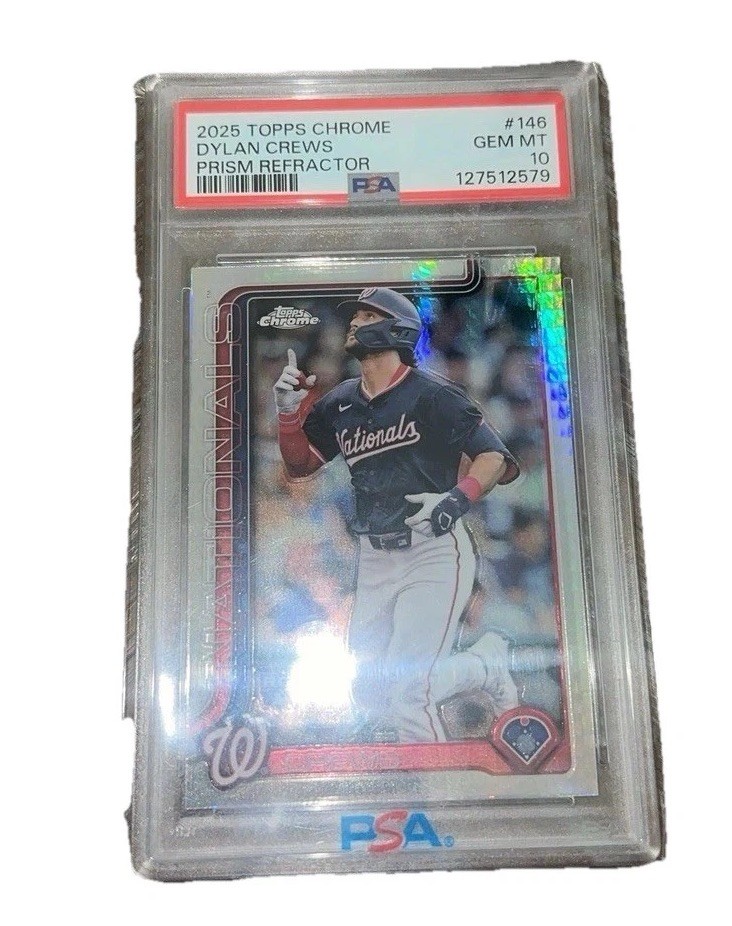 PSA 10 2025 Topps Chrome - Dylan Crews #146 Prism Refractor (RC)
