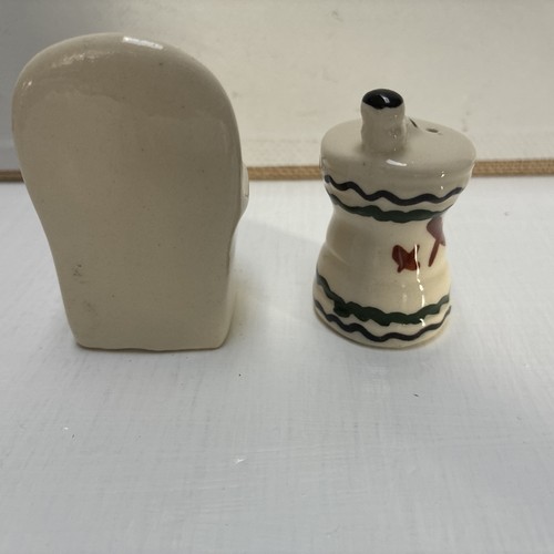Vintage Porcelain Salt & Pepper Shaker resembling Salt Box and Pepper Grinder - Picture 4 of 5