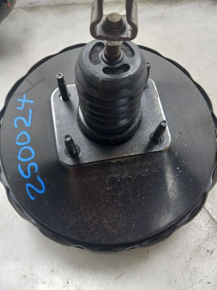 06 07 08 09 10 11 丰田亚里斯 S 动力制动助推器 加拿大市场 — 第 3/4 张图片