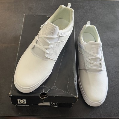 DC Heathrow Vulc ADYS300443 White Leather Skate Sneakers Skater Shoes SZ 12