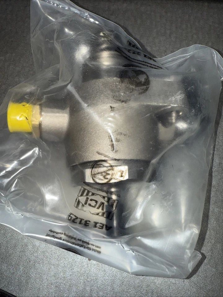 Bomba de combustível 06L-127-027-C NOVA Audi e Volkswagen - Imagem 4 de 4