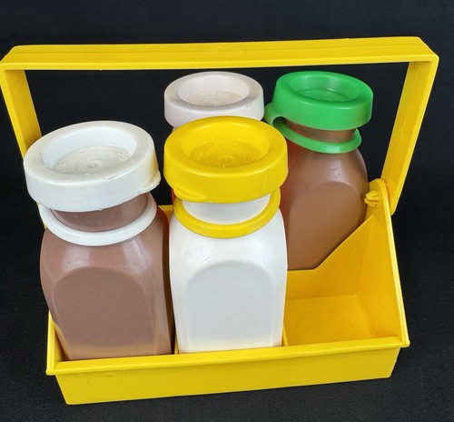 Vintage Fisher Price #637 Yellow Milk Carrier Caddy Set With 4 Bottles - Picture 5 of 7
