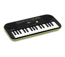 Casio SA-46 32-Key Electronic Keyboard Black Green Speaker Battery Powered