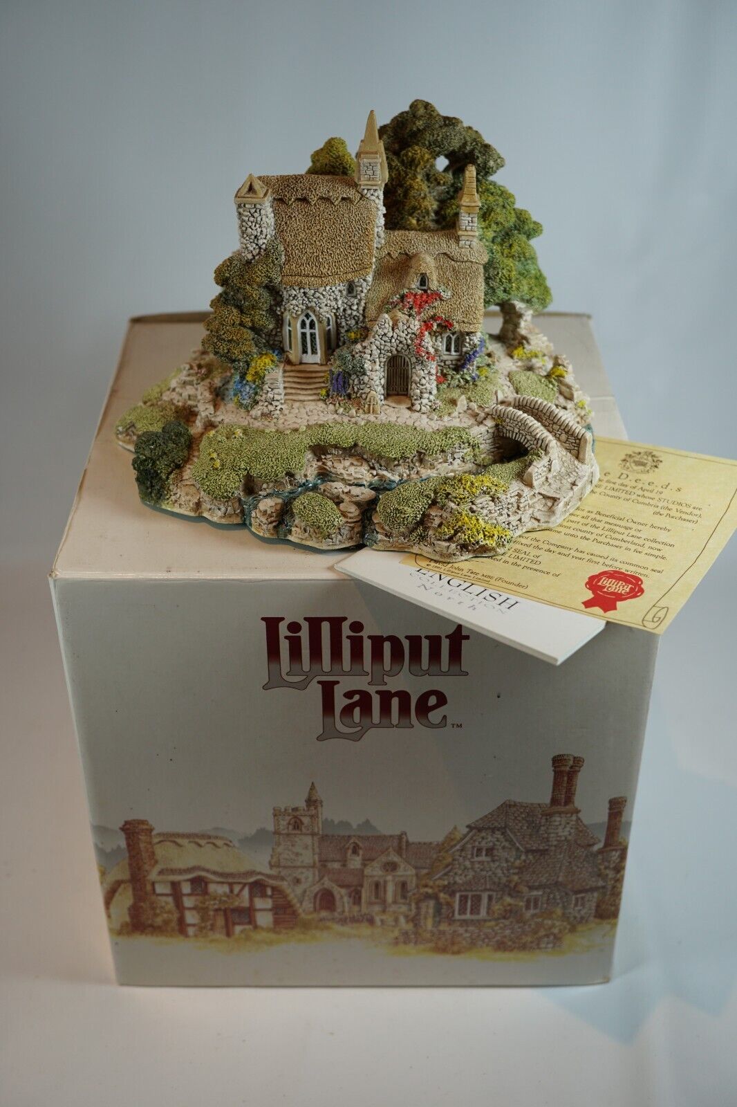 Lilliput Lane - Convent In The Woods